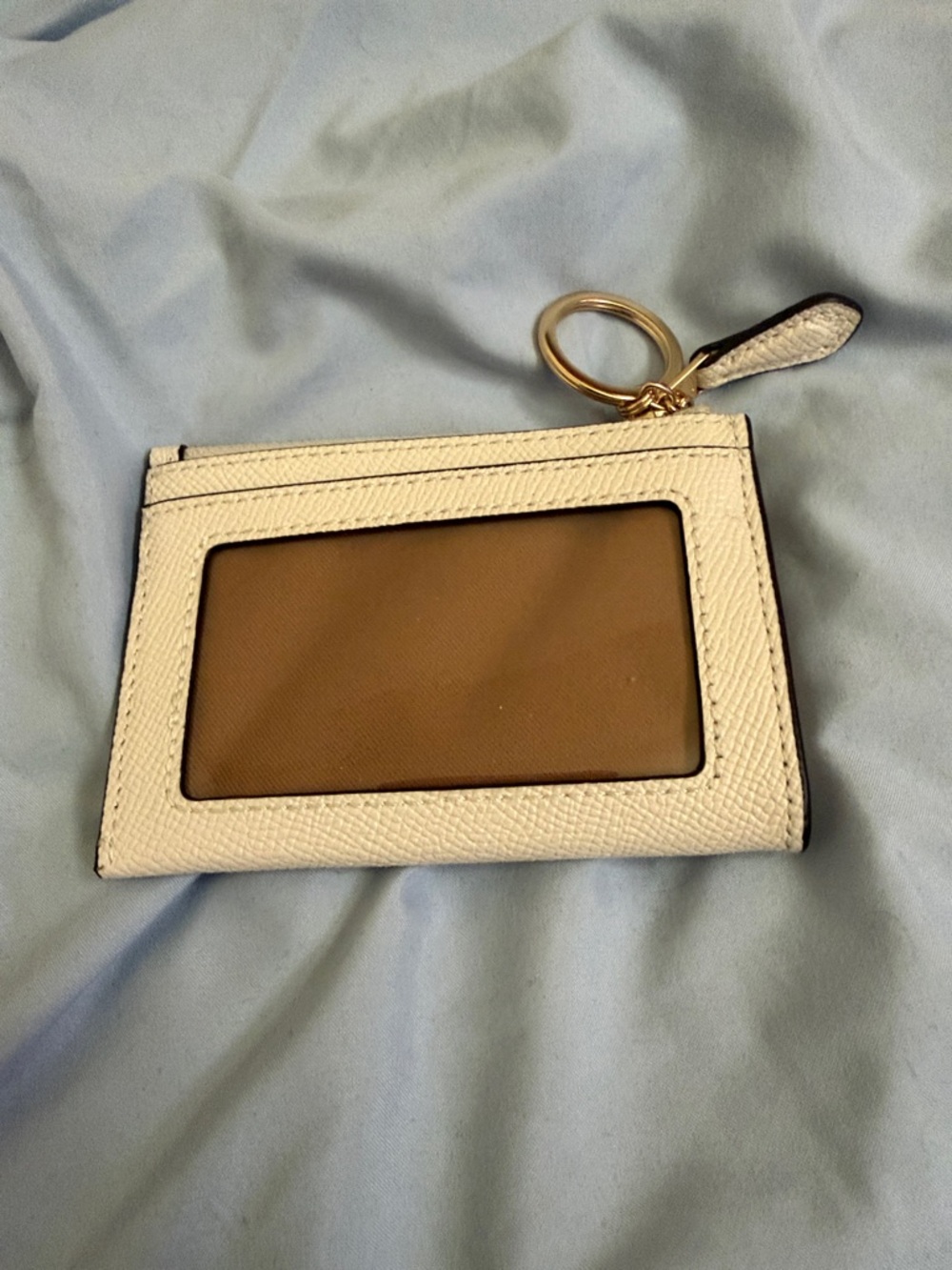 SALE! Coach Cream Leather Card Case with Gold Key Ring - Picture 2 of 3